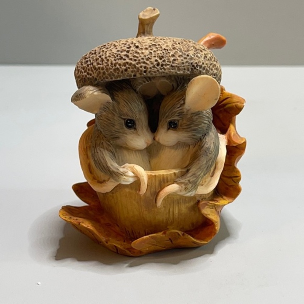 Charming Tails. Acorn Built For Two.